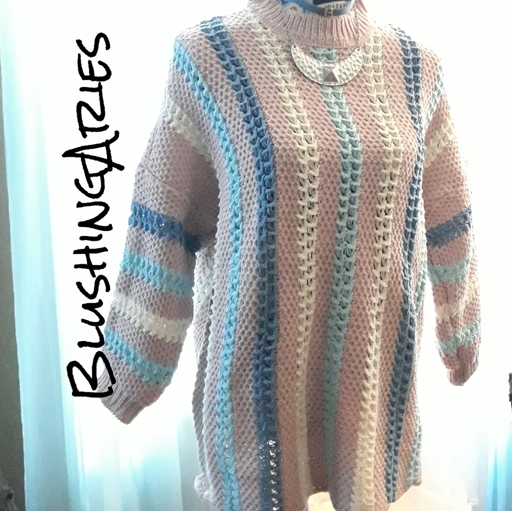 NWT- 90s Vintage Style Sweater/ One Size - Picture 3 of 3